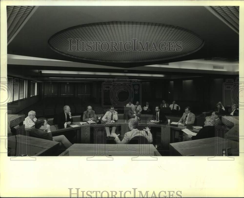 1989 Press Photo Jefferson Parish Hospitals committee during first meeting - Historic Images