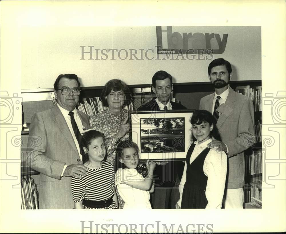 1989 Press Photo Jefferson School honors the Jefferson Parish Rosedale Library - Historic Images