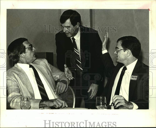 1987 Press Photo Willie Hof, Keith Rush and Mike Yenni at Landmark Hotel - Historic Images