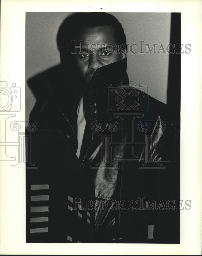 1983 Press Photo Ellis Lindsay, model at Jazz N&#39; Fashion show at Orpheum Theater - Historic Images