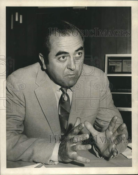 1970 Press Photo Ed Holmes. - nob44869-Historic Images