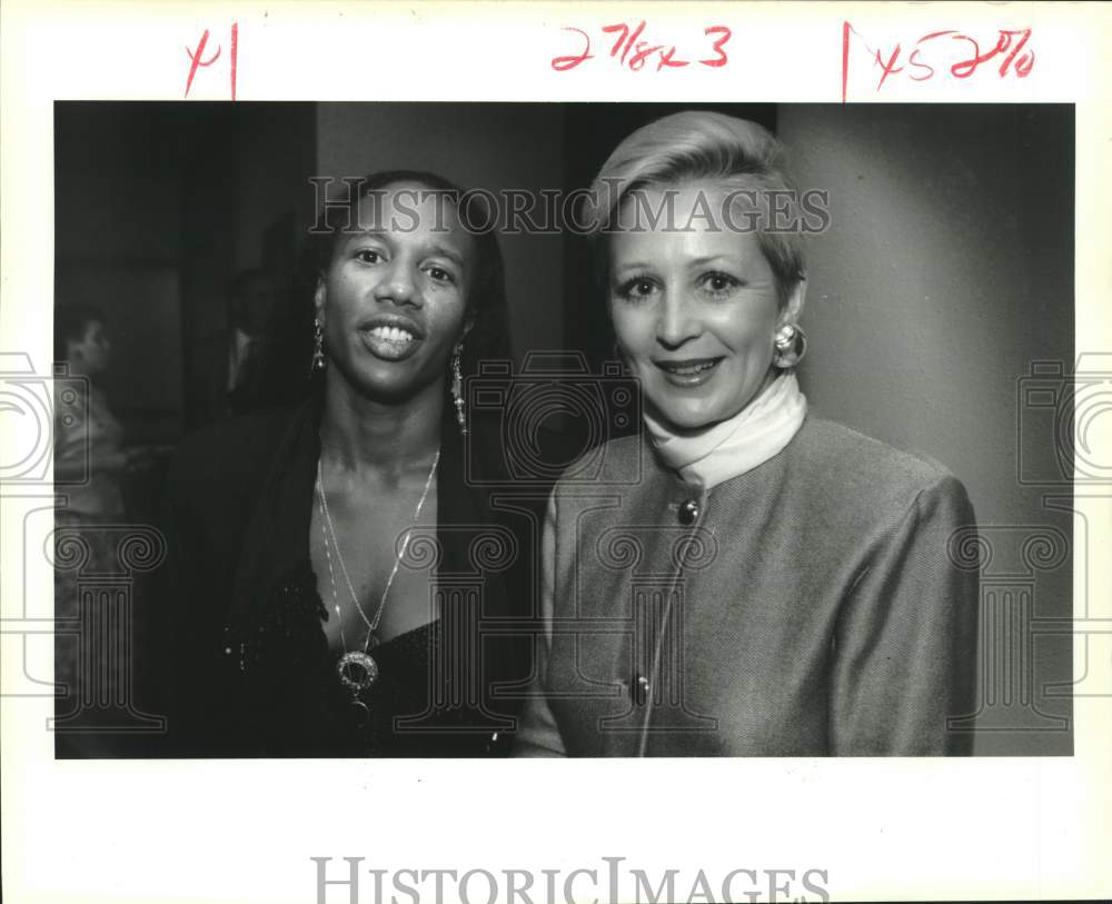 1991 Press Photo YWCA Role Model Luncheon, Angela Hill and Charmaine Neville - Historic Images