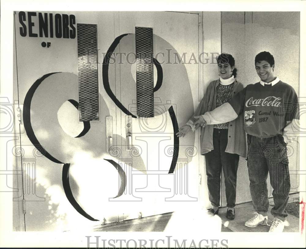 1989 Press Photo Carlos Jaubert and Annie Lema in Hispanic Scholars Program - Historic Images