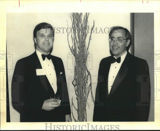 1992 Press Photo Bill Hines and Andy Correro, Dollars for Scholars Gala benefit - Historic Images