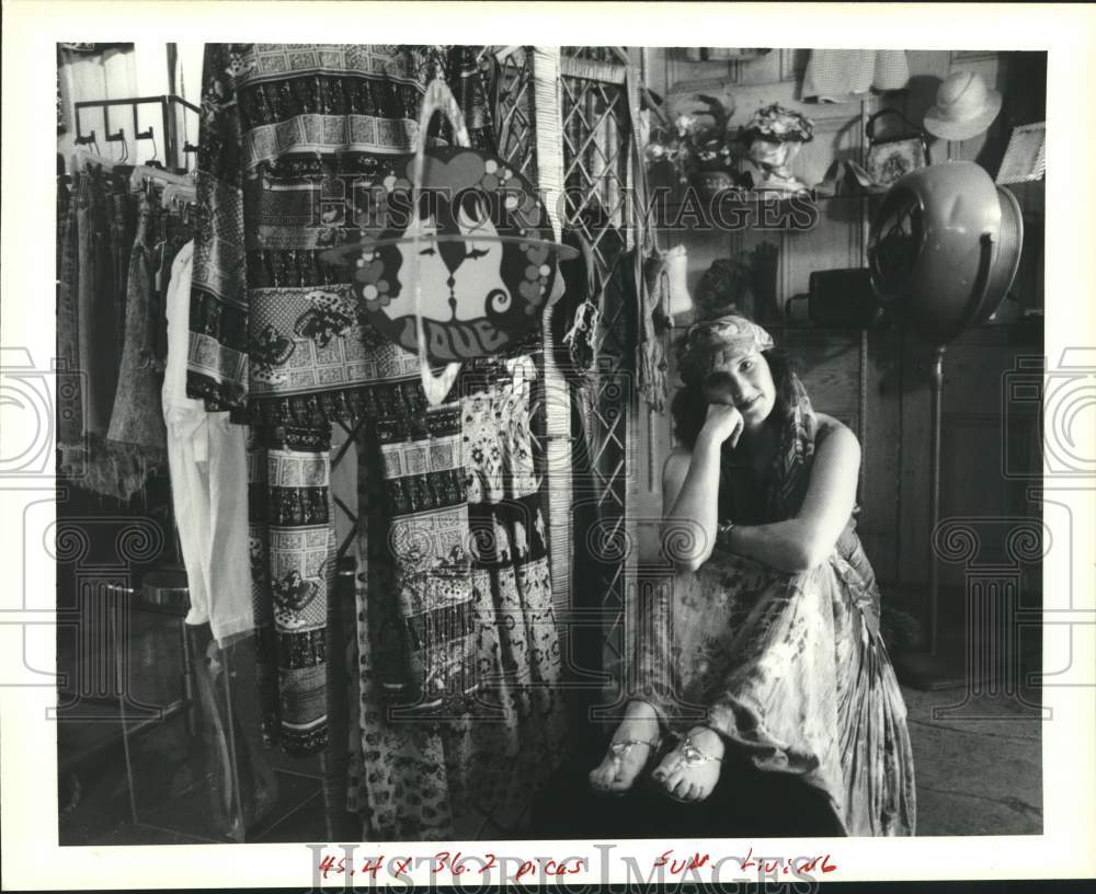 1991 Press Photo Bernadette Collins, owner of Jazzrags at 1228 Decatur Street - Historic Images