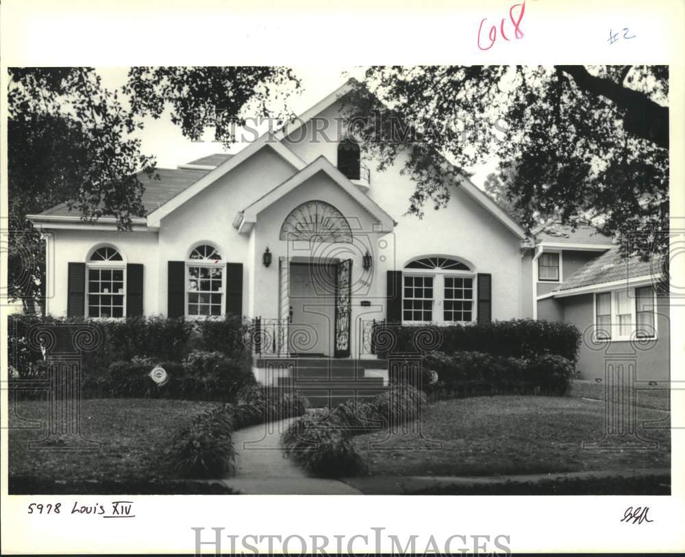 1989 Press Photo Home at 5978 Louis XIV - housing - Historic Images