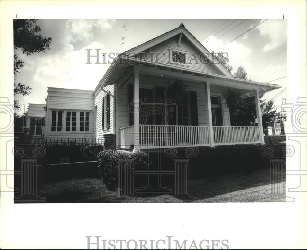 1990 Press Photo House at 838 Nashville - Historic Images