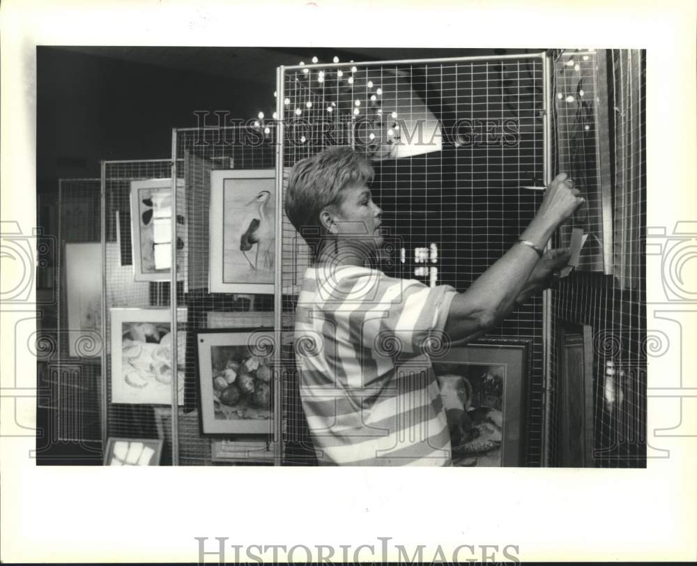 1989 Press Photo Anna Heinz, president of St. Charles Art Guild - Historic Images