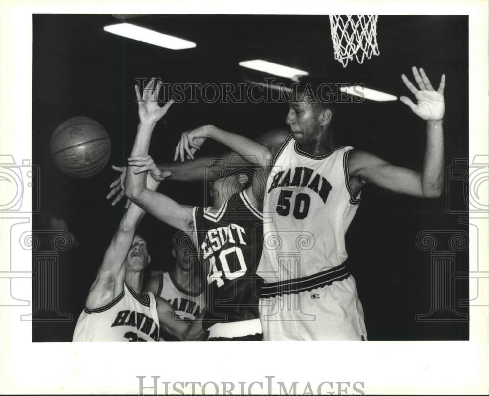 Press Photo Basketball - Hannan and Jesuit players battle for a rebound - Historic Images