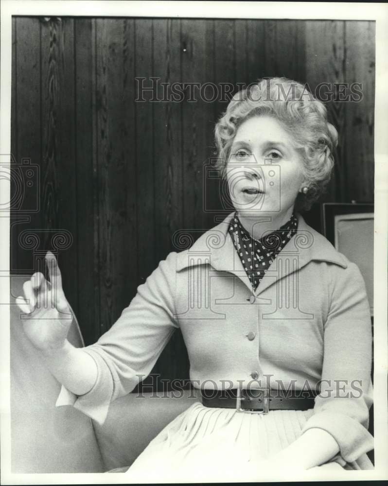 Press Photo Mrs. Clarence Kelley - Historic Images