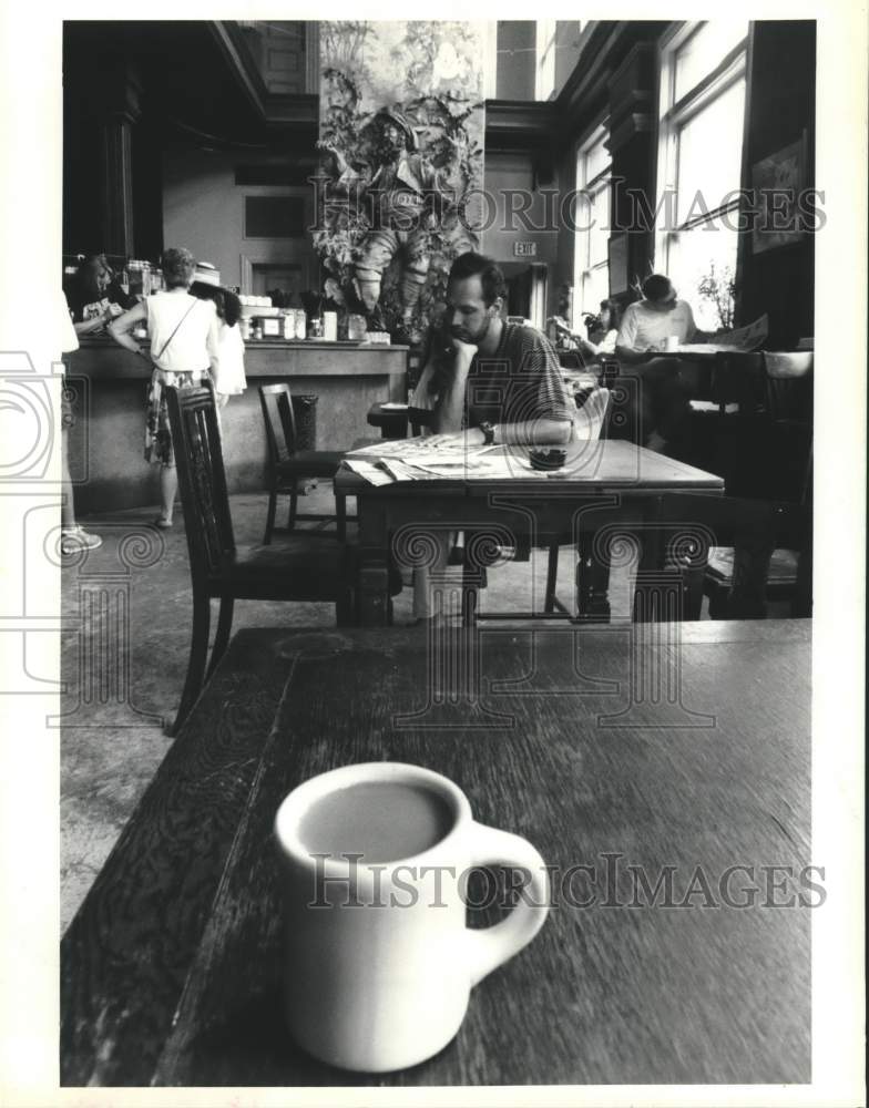 1991 Press Photo New Orleans Coffee, Interior of Kaldi&#39;s in the French quarter - Historic Images