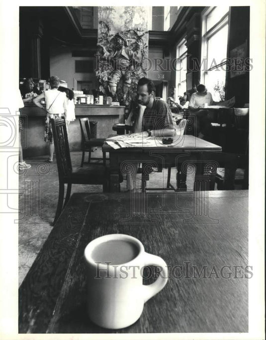 1991 Press Photo New Orleans Coffee, Interior of Kaldi's in the French quarter - Historic Images