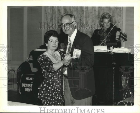 Press Photo Henrietta and Rodney Kahil, M.D. at reception - ophthalmologists - Historic Images