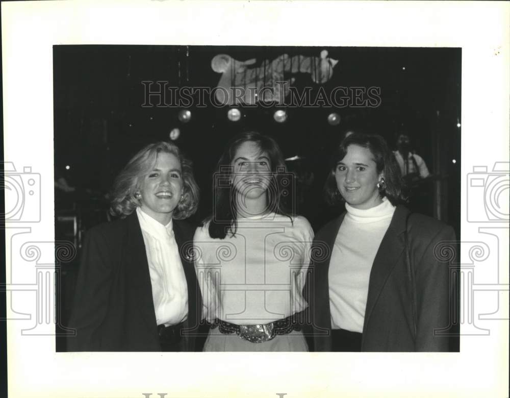 1991 Press Photo Guests at the Debutante Party for Martha Favrot at Tipitina&#39;s - Historic Images