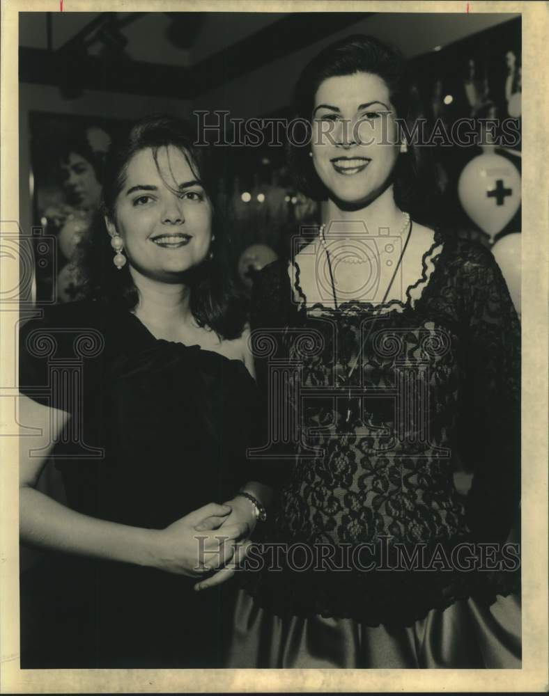 1994 Press Photo Rebecca Despot &amp; Jessica Koontz at Red Cross Ball - Historic Images