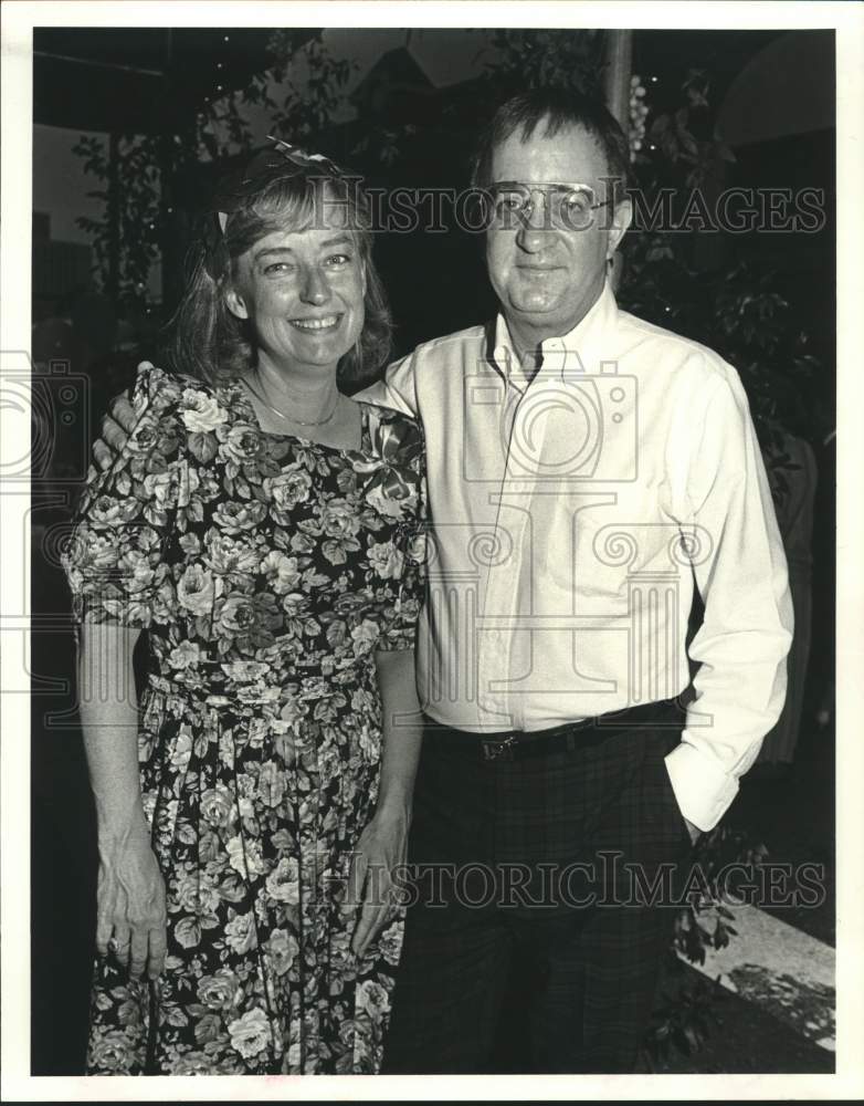 1988 Press Photo Mr. &amp; Mrs. Carolyn &amp; Ken Kolb of New Orleans- Julia Jump Event - Historic Images