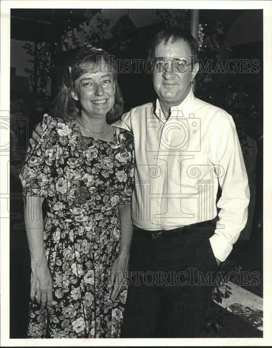1988 Press Photo Mr. & Mrs. Carolyn & Ken Kolb of New Orleans- Julia Jump Event - Historic Images
