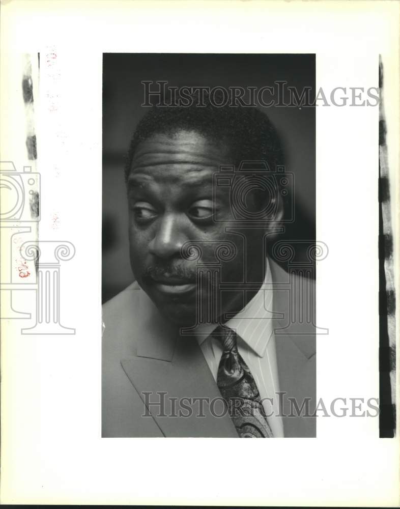 1989 Press Photo Southern University head coach Gerald Kimble at Fairmont Hotel - Historic Images