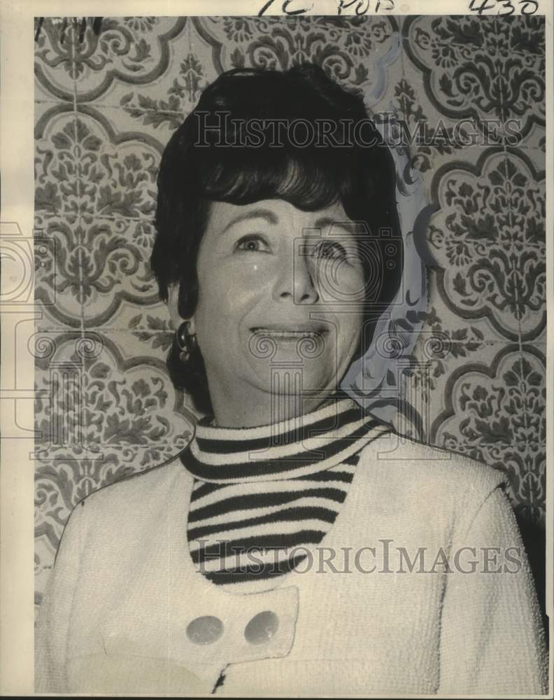 1971 Mrs Charles E Hill, Women&#39;s Propeller Club, Port of New Orleans - Historic Images