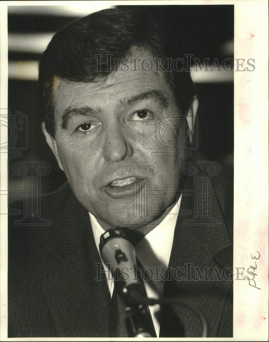 1987 Press Photo Willie Hof, appointed interim Jefferson Parish President - Historic Images