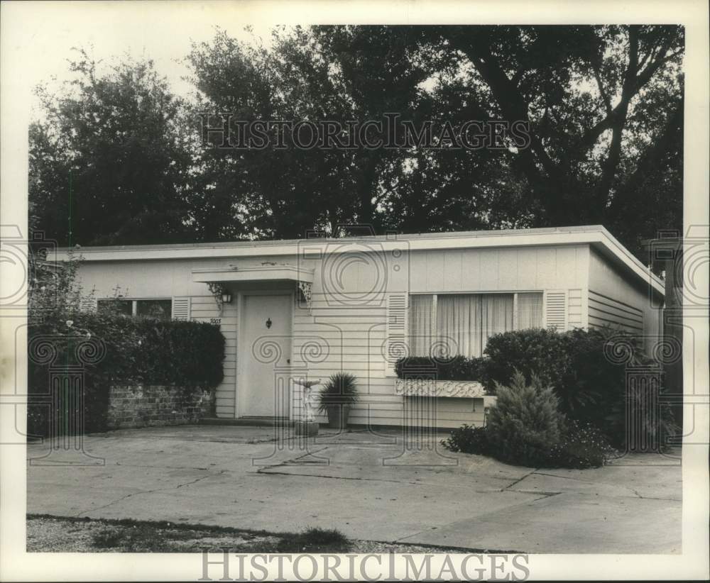 1967 Press Photo This is the labor leader's home in Baton Rouge that was bombed.-Historic Images