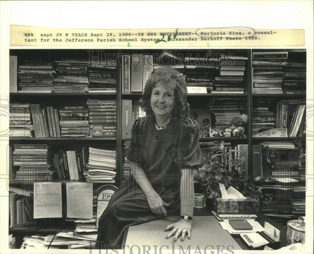 1988 Press Photo Marjorie King, consultant for Jefferson Parish School System - Historic Images