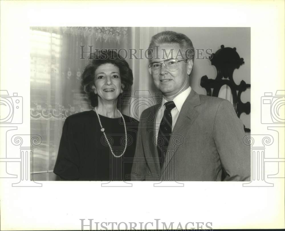 1992 Press Photo Frances Salvaggio, Dr. John Kulas at Bastille Day Comm. - Historic Images