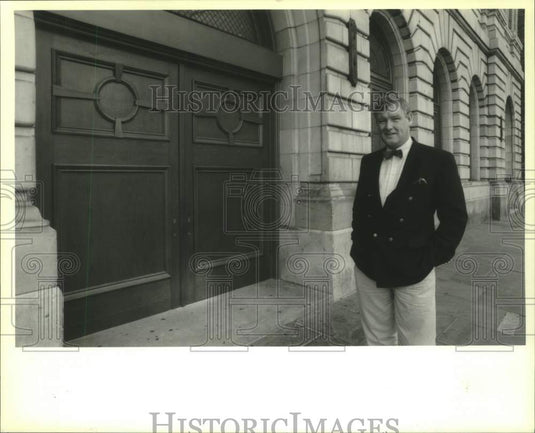 1993 Press Photo Historic New Orleans Collection director John Kukla - Historic Images