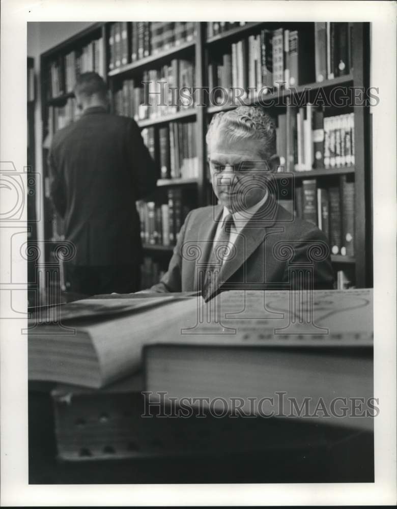 1968 Ralph Meynard at I-H library-Historic Images