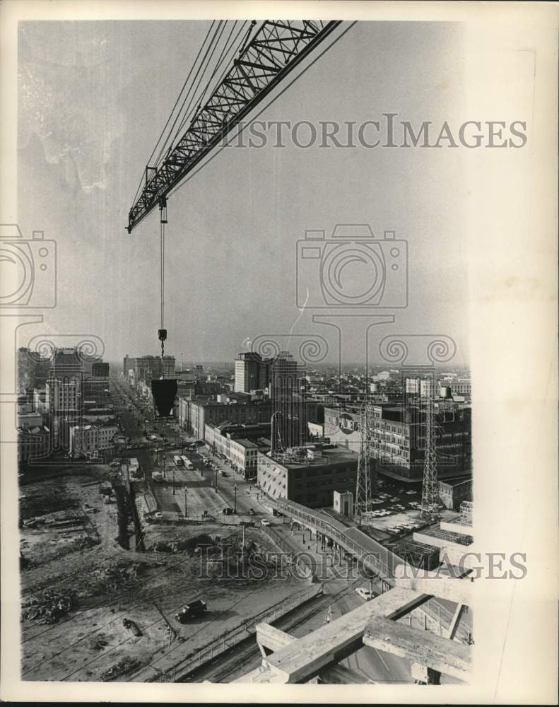 1965 Aerial view of International Trade Mart complex - Historic Images