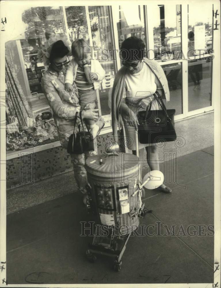 1969 New Orleans-Garbage pail fitted shopping cart in Redondo Beach-Historic Images