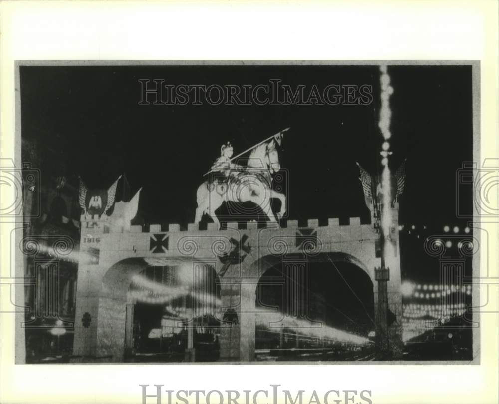 1991 Press Photo Knights Templar stage parade on Canal Street - Historic Images