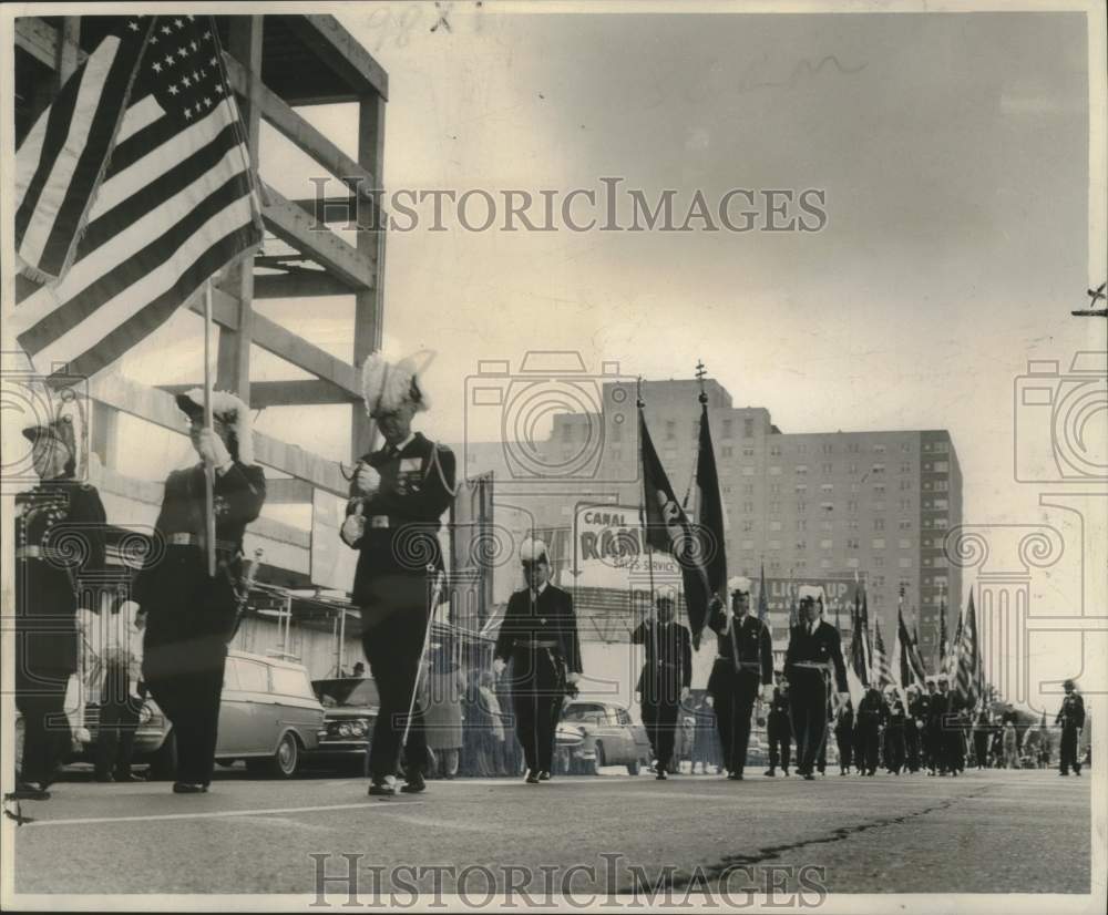 1963 Members of Louisiana&#39;s Knights Templar march down Canal Street - Historic Images