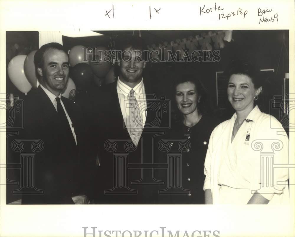 1991 Press Photo Steve Korte and other coordinators of Chalmette Medical Centers - Historic Images