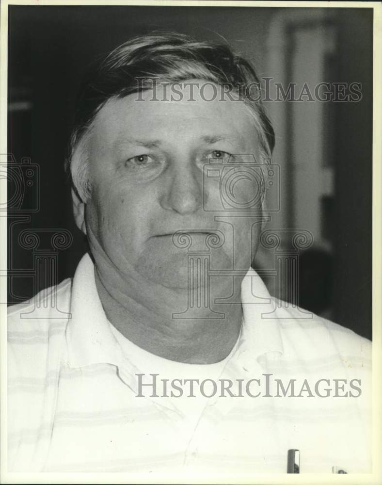 1989 Press Photo Lloyd LeBlanc - Historic Images