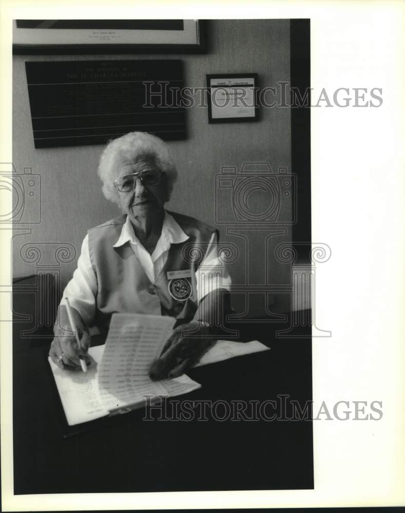 1995 Press Photo Lena LeCroix- St. Charles Parish Citizen of the Year - Historic Images