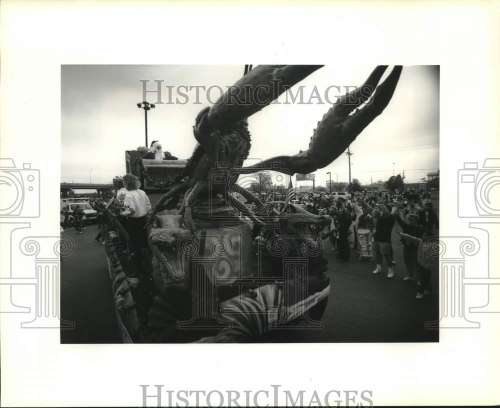 1991 Press Photo Sheriff Harry Lee as Santa Claus at Christmas Lakeside parade - Historic Images