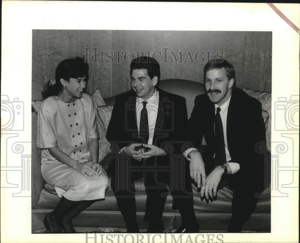 1989 Press Photo David Leefe and others at Loyola Law Review dinner - Historic Images