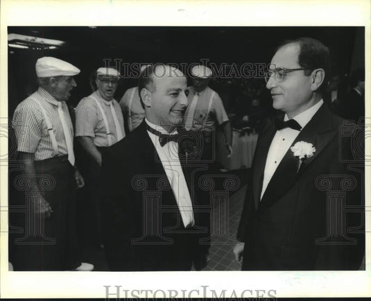 1989 Press Photo Wayne Lee & Dr. Richard Airhart at La Fete de Vie Event - Historic Images