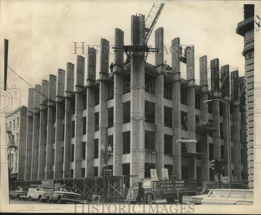 1969 Interstate-10 slices across city A-building - Historic Images