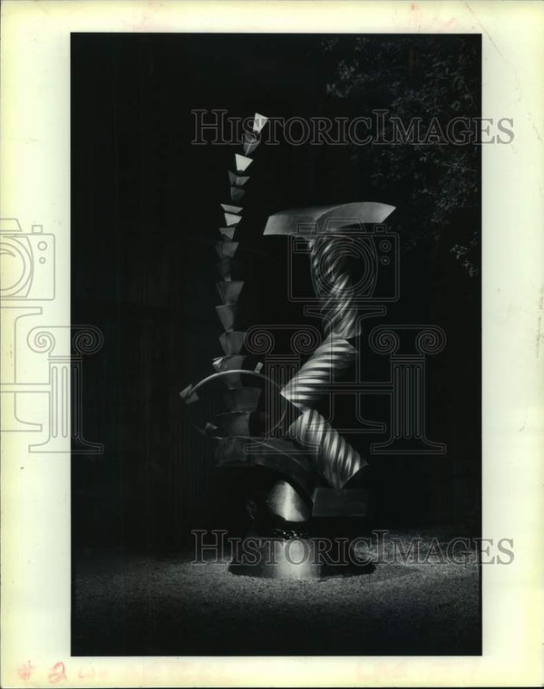 Lithely 1990 Press Photo Lithely Verdant Gravity Fritz by artist Steven Kline ...