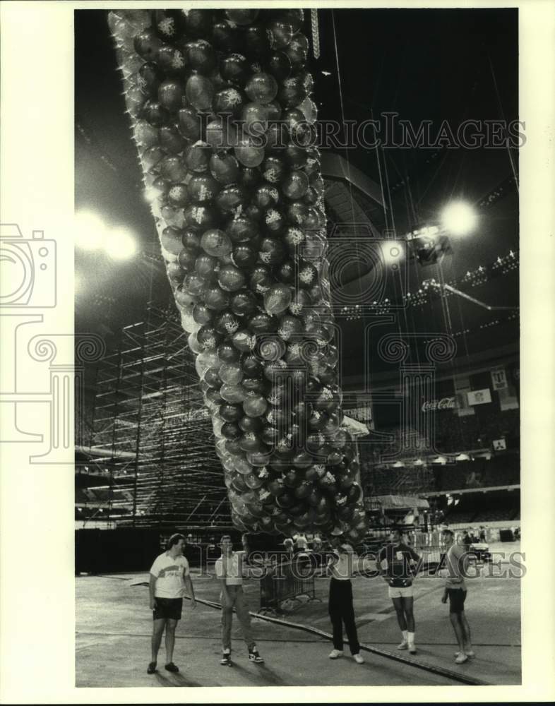 1986 Press Photo Kodak Statue of Liberty Festival - Historic Images