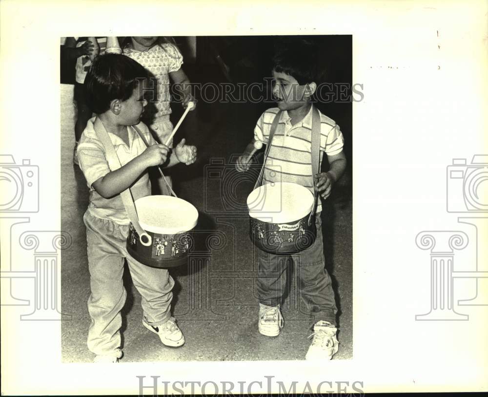 1986 Press Photo Lakeside Private School students have Cystic Fibrosis March - Historic Images