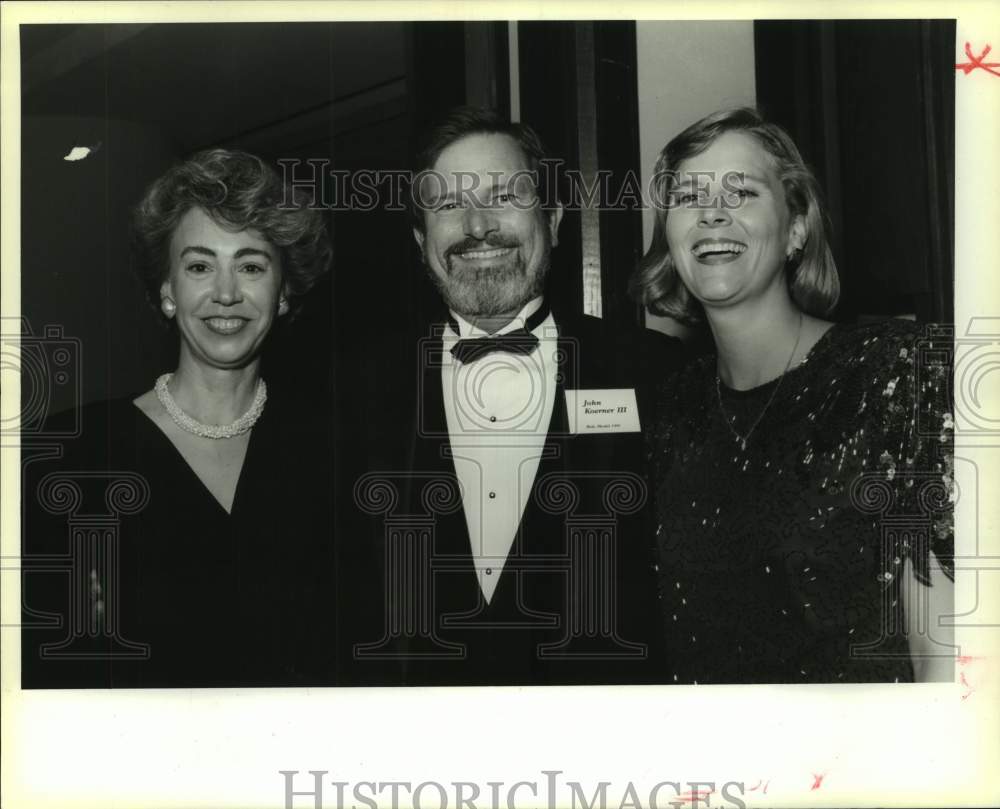 1991 Press Photo Ann Hanemann, John Koerner and Kelly Trail at YLC Event - Historic Images