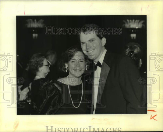 1990 Press Photo Mr. & Mrs. John Kallenborn at Catholic Foundation Dinner - Historic Images