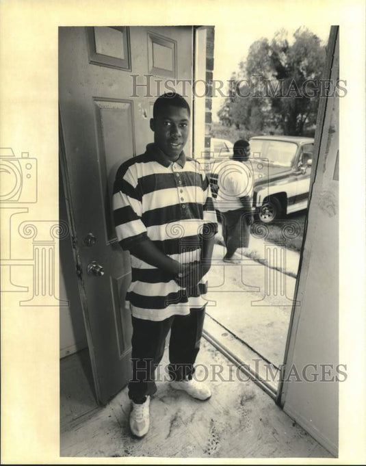 1995 Press Photo Harvey, La-Brandon Jackson saved neighbor family from a fire - Historic Images