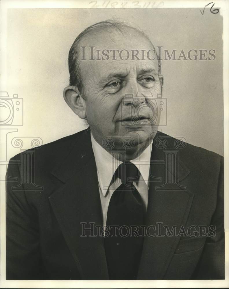 1977 Dick King,executive vice president of New Orleans Maskers - Historic Images