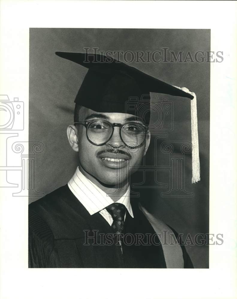 1988 Press Photo Ernest Kinchen received Peery Award from Tulane University - Historic Images