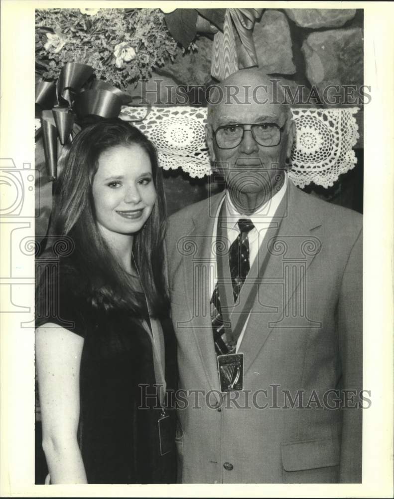 1995 Press Photo St Patrick-Grand Marshall Robert Jennings &amp; Queen Erin Rafferty - Historic Images