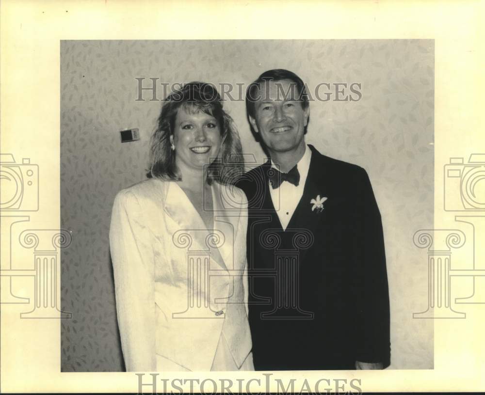 1992 Press Photo Dana M. Combes and Elton King, Young Leadership Gala - Historic Images